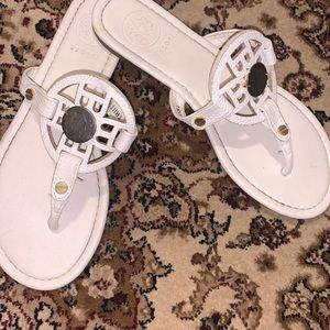 For sale 6 shoes size